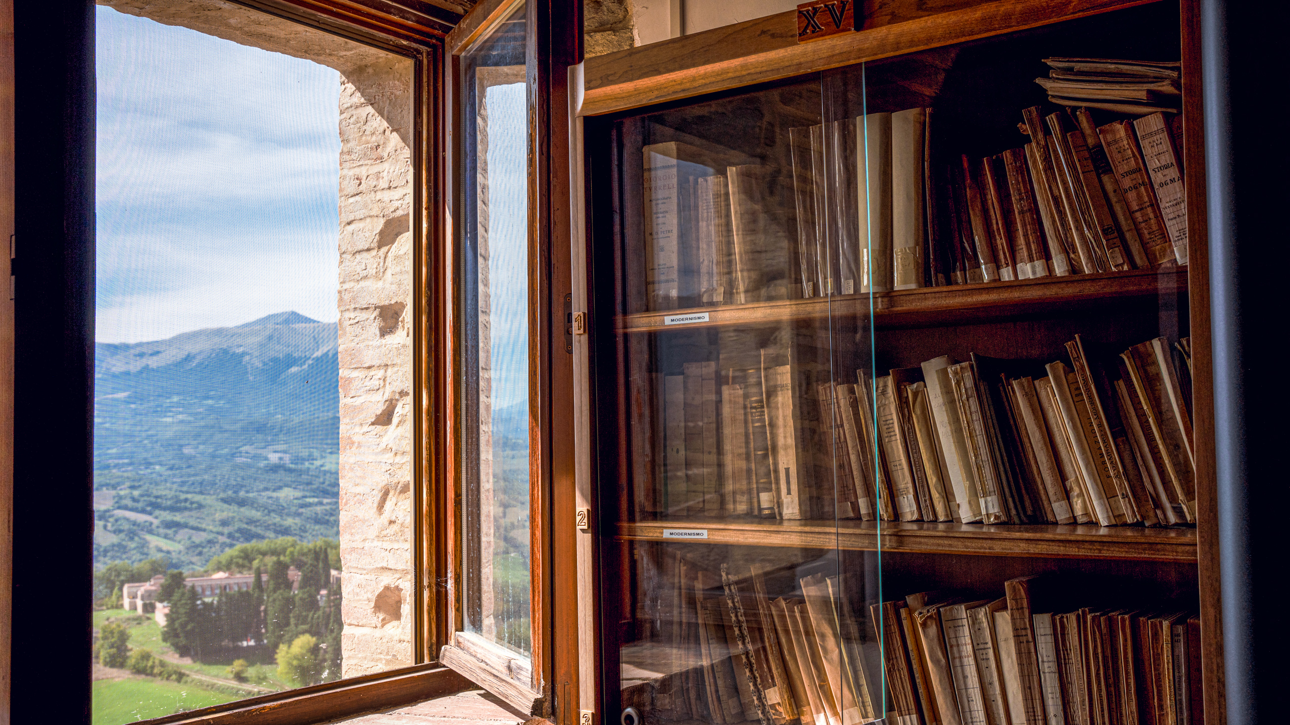 Archivio Murri interni